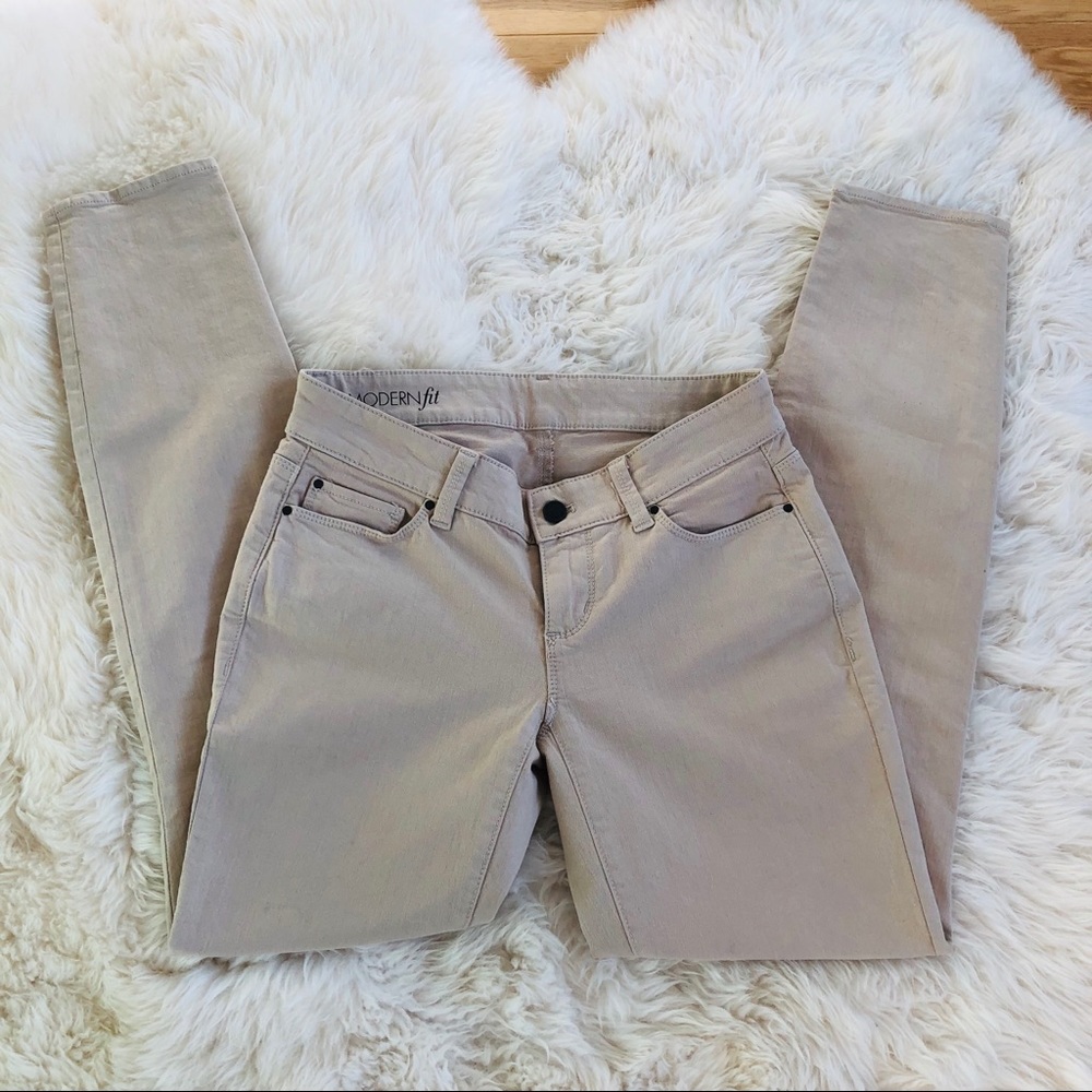 🆕NWOT Ann Taylor Modern Fit tan  Ankle Jeans